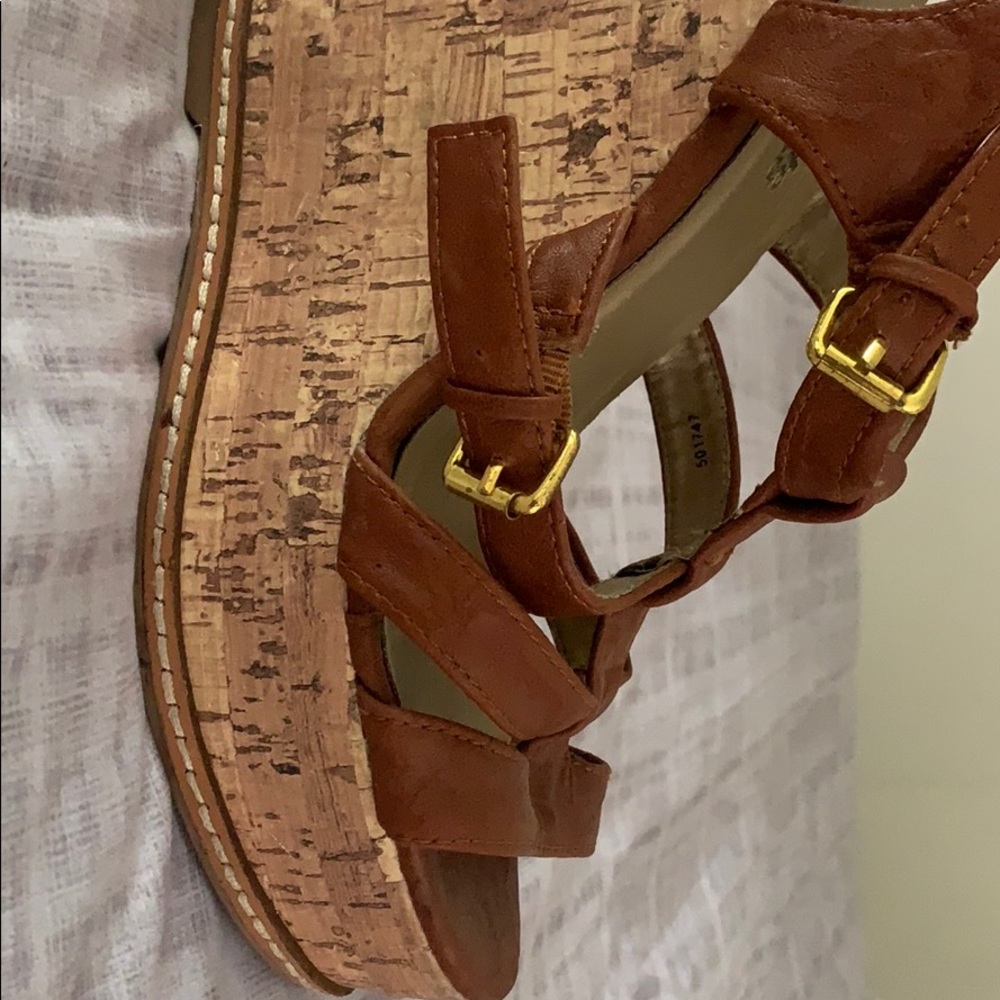 Wedges - Picture 6 of 8